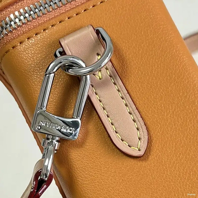LV 2204YA0096 Bag 0808